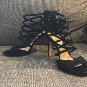 Vince Camuto suede black heels